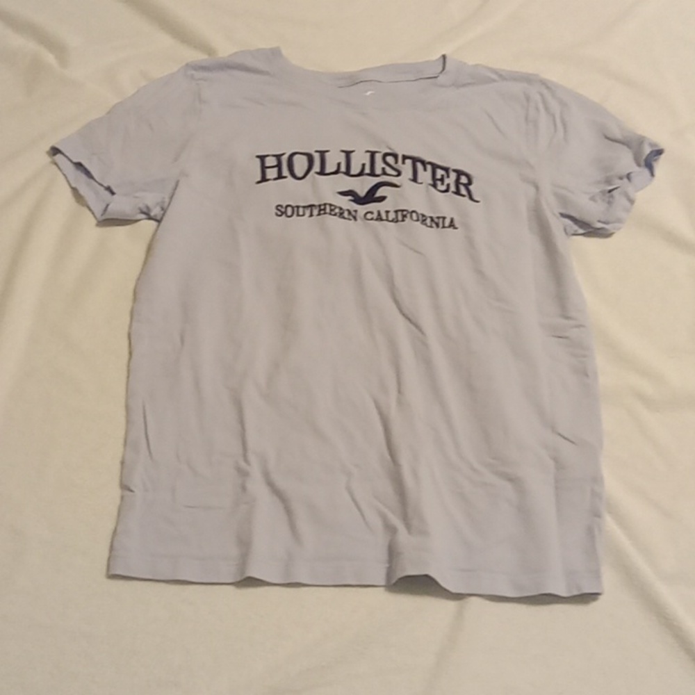 Hollister light blue t-shirt, mediu